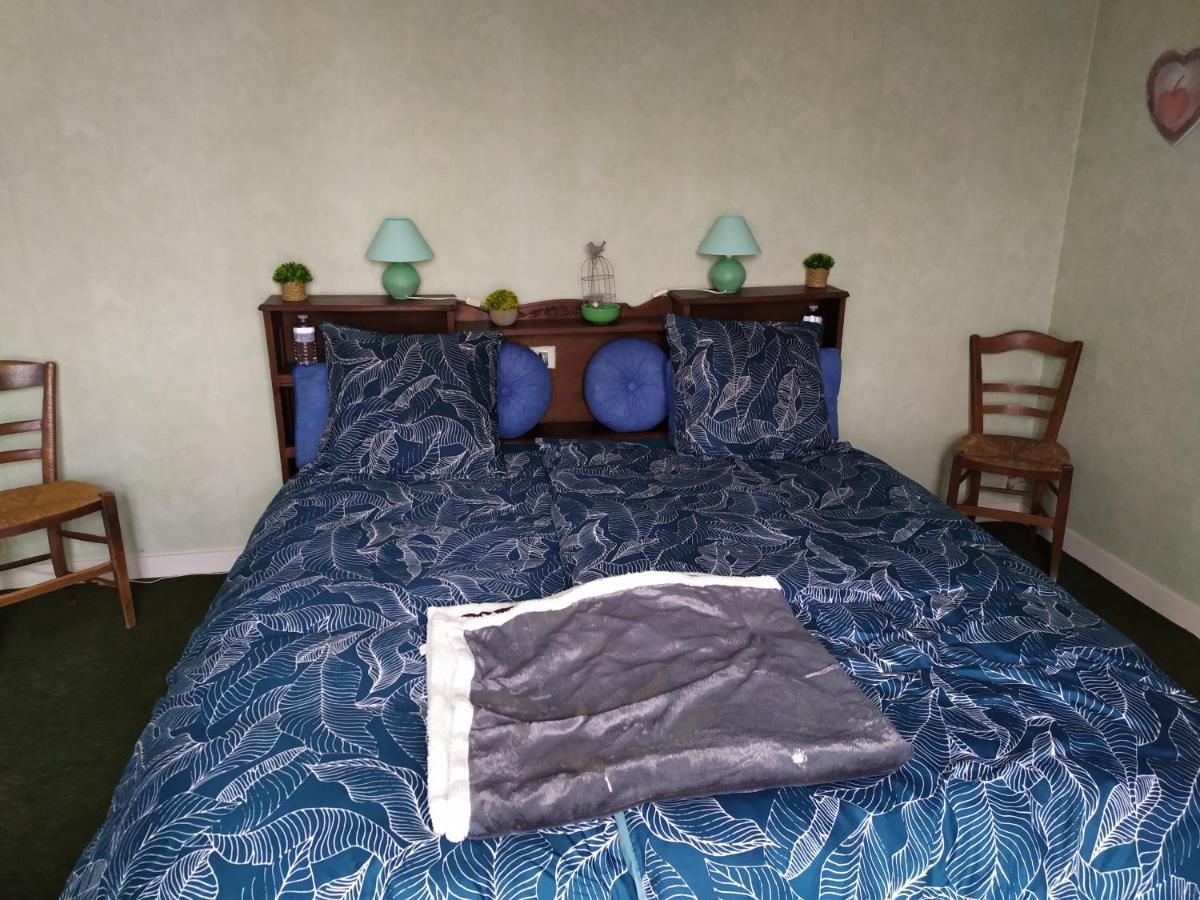 Chambre D Hote De La Paix Ла-Рошфуко Экстерьер фото
